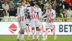 Nhận định, soi kèo Sivasspor với Konyaspor, 20h00 ngày 27/4: Đối thủ yêu thích