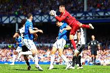 Soi k&egrave;o phạt g&oacute;c Everton vs Fulham, 23h30 ng&agrave;y 26/10