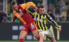 Soi kèo góc Galatasaray vs Fenerbahce, 01h30 ngày 27/10