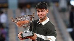 Alcaraz kiếm được hơn 500 tỷ đồng tiền thưởng ở mùa 2025, dẫn đầu ATP