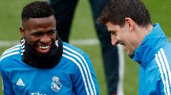 Tin Real s&aacute;ng 27/3: Vinicius từ chối đặc &acirc;n; Courtois lại b&aacute;o tin kh&ocirc;ng vui