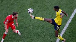 Dự đo&aacute;n, soi k&egrave;o thẻ v&agrave;ng Thụy Điển vs Ukraina, 2h ng&agrave;y 30/6