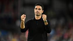 'Thật lạ đời! Cậu ấy đ&atilde; sai g&igrave; m&agrave; Arteta nhất định phải đẩy đi'