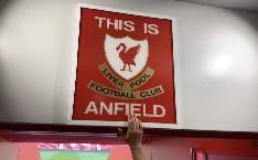 Trả lương gấp 10 lần, 'huyền thoại sống' ch&iacute;nh thức đ&ograve;i rời Liverpool