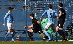 Man City chỉ còn cách kỷ lục bất bại đúng 1 trận nữa