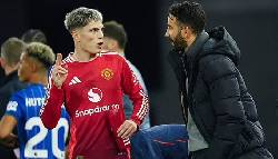 HLV Amorim đuổi cổ Garnacho trước mặt cả đội MU