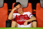 Arsenal chán nản vì Ozil ế sưng xỉa