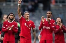 X&Aacute;C NHẬN ! Dự ph&ograve;ng Salah, Liverpool chi&ecirc;u mộ 'ng&ocirc;i sao thất nghiệp' 127 củ