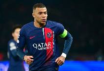 Đại chiến dầu mỏ: VAR li&ecirc;n tiếng gi&uacute;p PSG tho&aacute;t thua