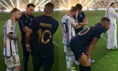 Mbappe lần đầu l&ecirc;n tiếng về Messi sau chung kết World Cup