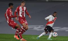 Soi k&egrave;o phạt g&oacute;c River Plate vs Uni&oacute;n Santa Fe, 7h30 ng&agrave;y 1/4
