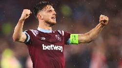 Ng&ocirc;i sao được khao kh&aacute;t nhất của Premier League l&ecirc;n tiếng về tương lai