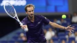 Link trực tiếp tennis Medvedev vs Sonego - Vòng 3 Paris Masters, 23h30 ngày 30/10