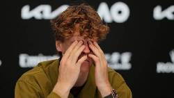 Sinner: ‘Thất bại này quá đau đớn, nhưng tôi không bất ngờ trước đẳng cấp của Djokovic’