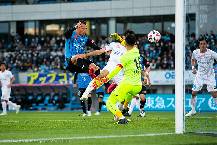 Soi k&egrave;o phạt g&oacute;c Kawasaki Frontale vs Sagan Tosu, 17h00 ng&agrave;y 31/8