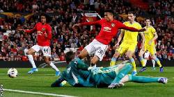 'Báu vật' 50 củ bị M.U từ bỏ bất ngờ nhận được “phao cứu sinh”