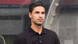 'Cố tỏ ra th&ocirc;ng minh, Arteta đang tự l&agrave;m kh&oacute; m&igrave;nh v&igrave; cậu ta'