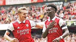 Romano x&aacute;c nhận vụ 'tiểu Kevin' của Arsenal gia nhập Chelsea