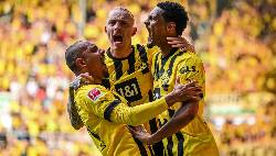 Soi k&egrave;o g&oacute;c Augsburg vs Dortmund, 02h30 ng&agrave;y 1/11