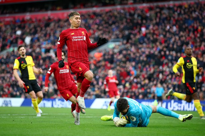 Liverpool 2-0 Watford: Salah tỏa s&aacute;ng rực rỡ