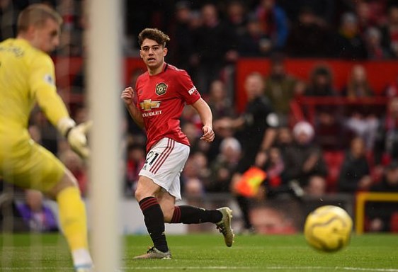 MU 1-1 Everton: Greenwood tỏa s&aacute;ng, Quỷ đỏ vẫn mất điểm tr&ecirc;n s&acirc;n nh&agrave;