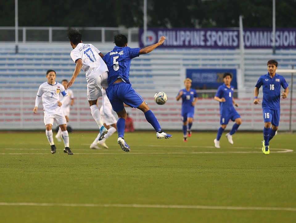 U22 Lào 0-2 U22 Thái Lan: Suphanat tỏa sáng, Voi chiến thắng nhọc phút cuối