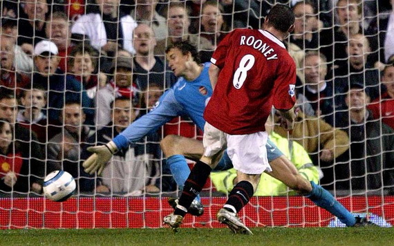 Lịch sử đối đầu Arsenal vs MU: 5 trận cầu siêu kịch tính