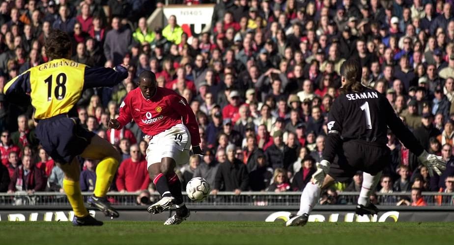 Lịch sử đối đầu Arsenal vs MU: 5 trận cầu siêu kịch tính