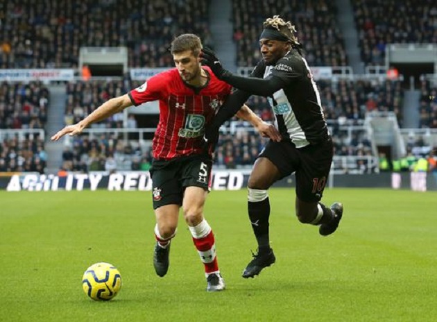 Kết quả Newcastle 2-1 Southampton: Vươn l&ecirc;n vị tr&iacute; thứ 10