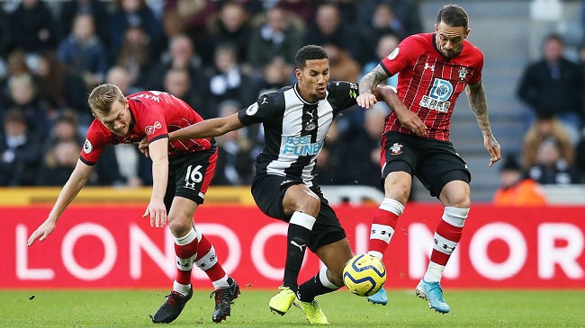 Kết quả Newcastle 2-1 Southampton: Vươn l&ecirc;n vị tr&iacute; thứ 10