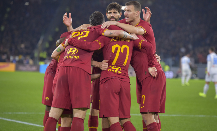 Fiorentina vs AS Roma (2h45 21/12): Tai chưa qua, nạn đã tới