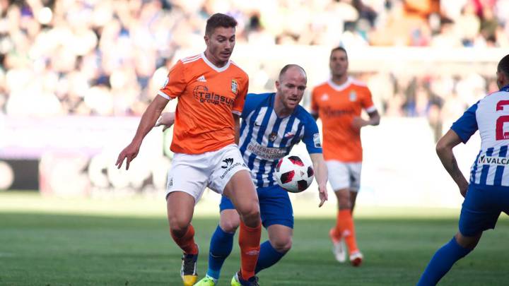 Ponferradina vs Cartagena, 23h30 ng&agrave;y 11/10: Bắt nạt t&acirc;n binh