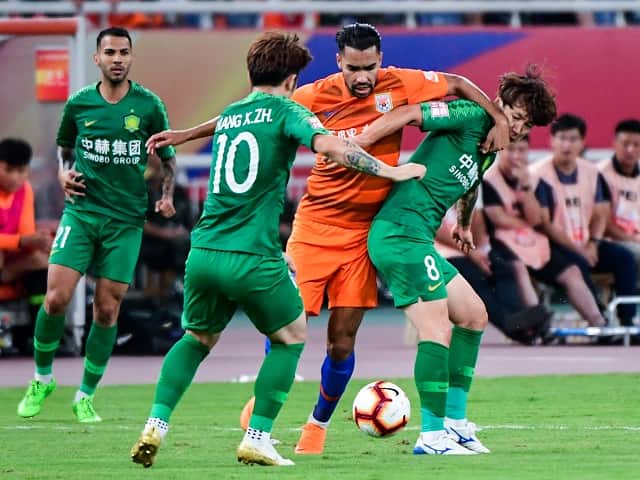 Shandong Luneng vs Beijing Guoan, 14h30 ng&agrave;y 17/10: Cửa dưới đ&aacute;ng tin