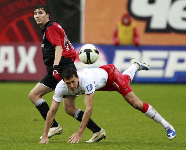 Khimki vs Spartak Moscow, 23h ngày 17/10: Vươn lên ngôi đầu