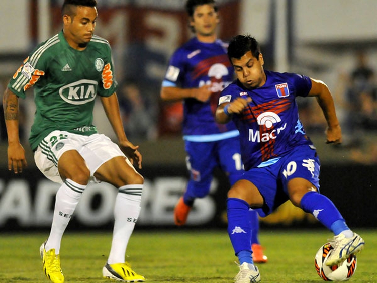 Palmeiras vs CA Tigre, 7h30 ngày 22/10: Ngẩng đầu rời giải