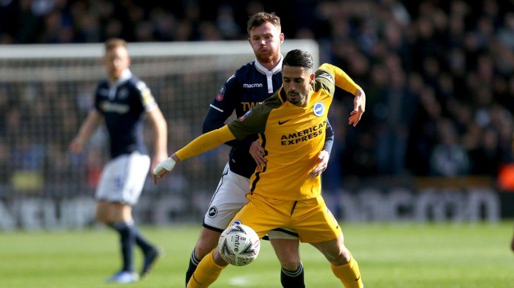 Millwall vs Luton Town, 1h45 ngày 21/10: Chen chân vào top 6