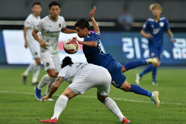 Shijiazhuang Ever Bright vs Dalian Pro, 14h30 ngày 22/10: Cơ hội sửa sai