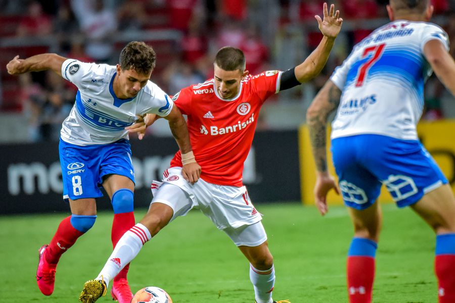 Universidad Catolica vs Internacional, 7h30 ng&agrave;y 23/10: Chủ nh&agrave; v&agrave;o Top 3