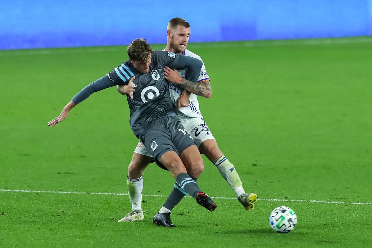 Cincinnati vs Sporting Kansas, 6h37 ng&agrave;y 29/10: Kh&ocirc;n nh&agrave; dại chợ