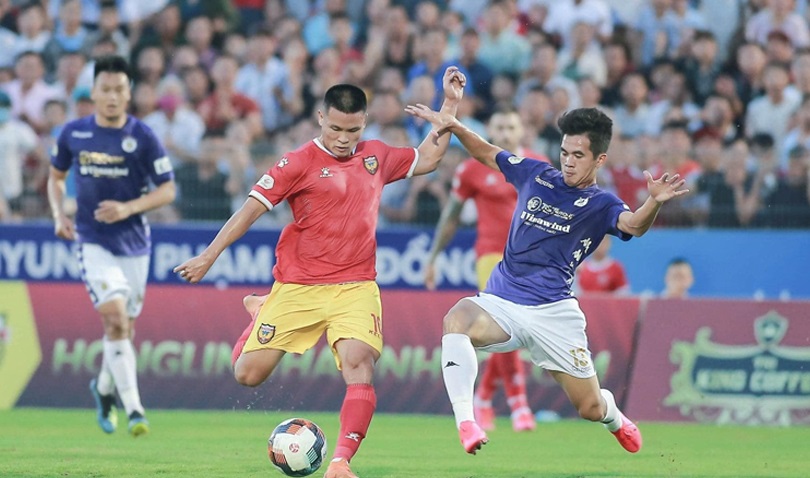 B.Bình Dương vs Hồng Lĩnh Hà Tĩnh, 17h ngày 30/10: Chiến thắng rửa mặt