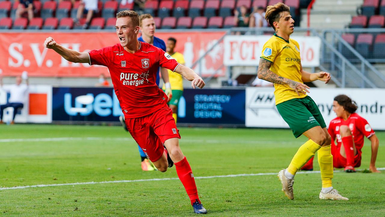 Twente vs PEC Zwolle, 0h45 ng&agrave;y 1/11: Kh&aacute;ch ph&aacute; dớp