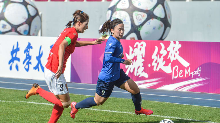 Shanghai SVT (W) vs Jiangsu Huatai (W), 15h ngày 6/10: Giành vé vào chung kết