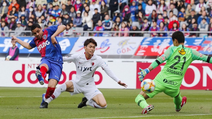 Yokohama F Marinos vs Oita Trinita, 16h ng&agrave;y 10/10: Chủ nh&agrave; bu&ocirc;ng xu&ocirc;i