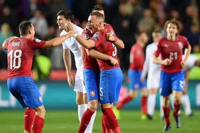 CH Séc vs Israel, 2h45 ngày 16/11: Thắng để nuôi hy vọng