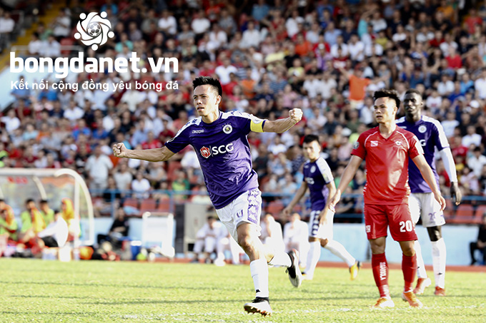 TOP 10 Instat V-League 2020: Công Phượng số 2, ai là số 1?