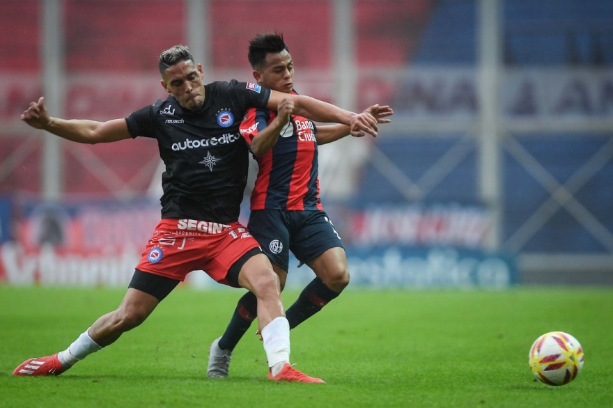 San Lorenzo vs Argentinos Juniors, 7h30 ngày 23/11: Chủ nhà vào phom