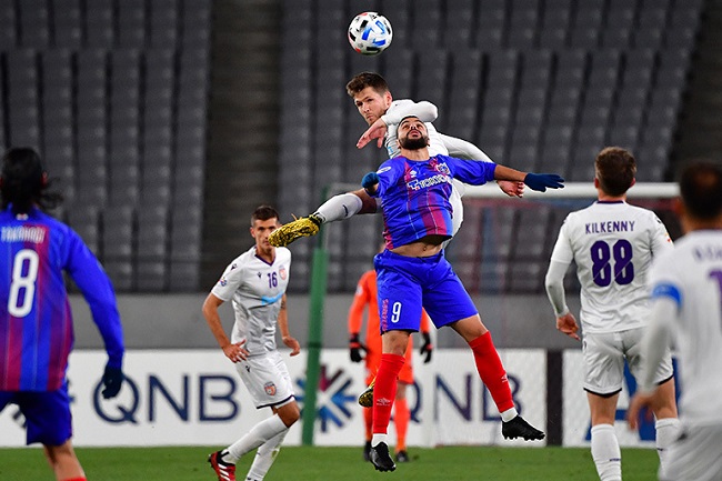 FC Tokyo vs Shanghai Shenhua, 17h00 ngày 24/11: Bám đuổi