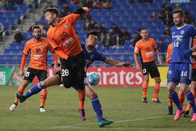 Perth Glory vs Ulsan Hyundai, 20h00 ngày 24/11: Giữ chắc ngôi đầu