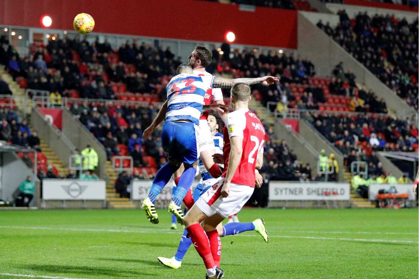 QPR vs Rotherham, 2h ngày 25/11: Sa lầy ở DW