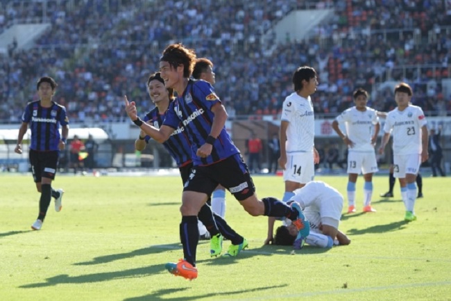 Kawasaki Frontale vs Gamba Osaka, 16h30 ngày 25/11: Không cần thắng